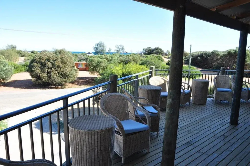 Balcony & Terrace