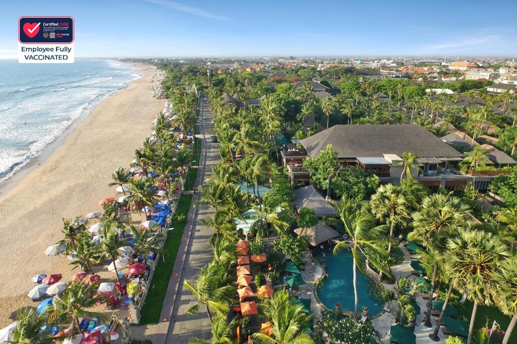 Legian Beach Hotel