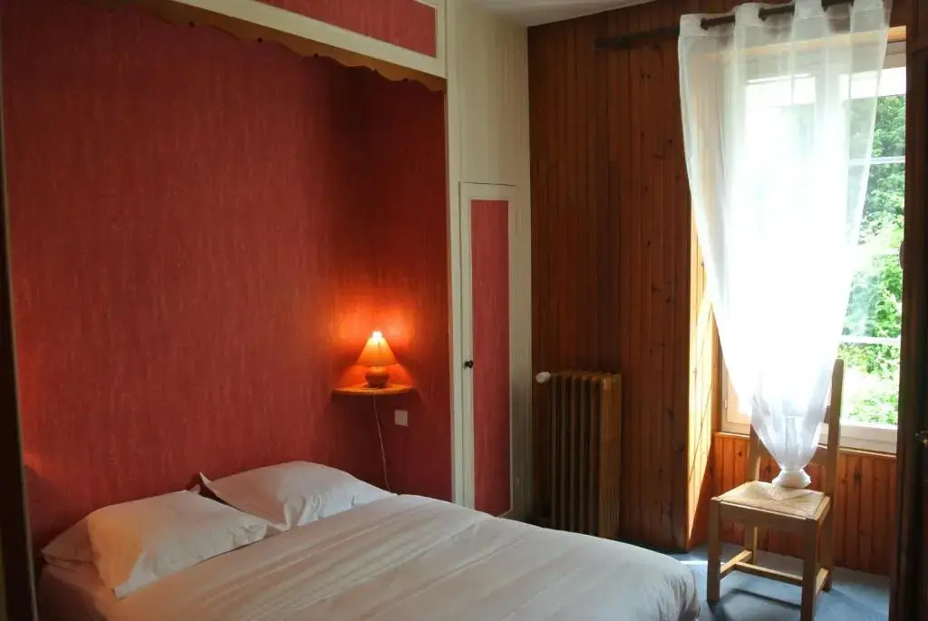 Hôtel Restaurant Le Central - Chambres