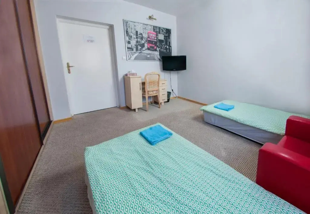Standard Double room (twin beds)