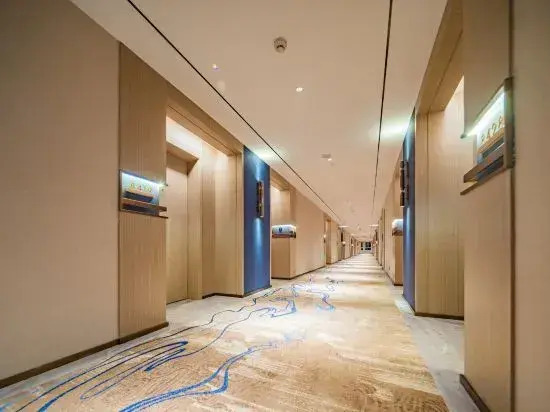 Grand Madison Hotel Jiayuguan — фото 2