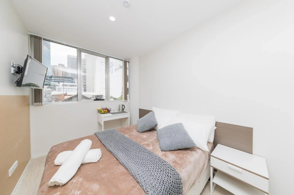 Deluxe Double room (full double bed)