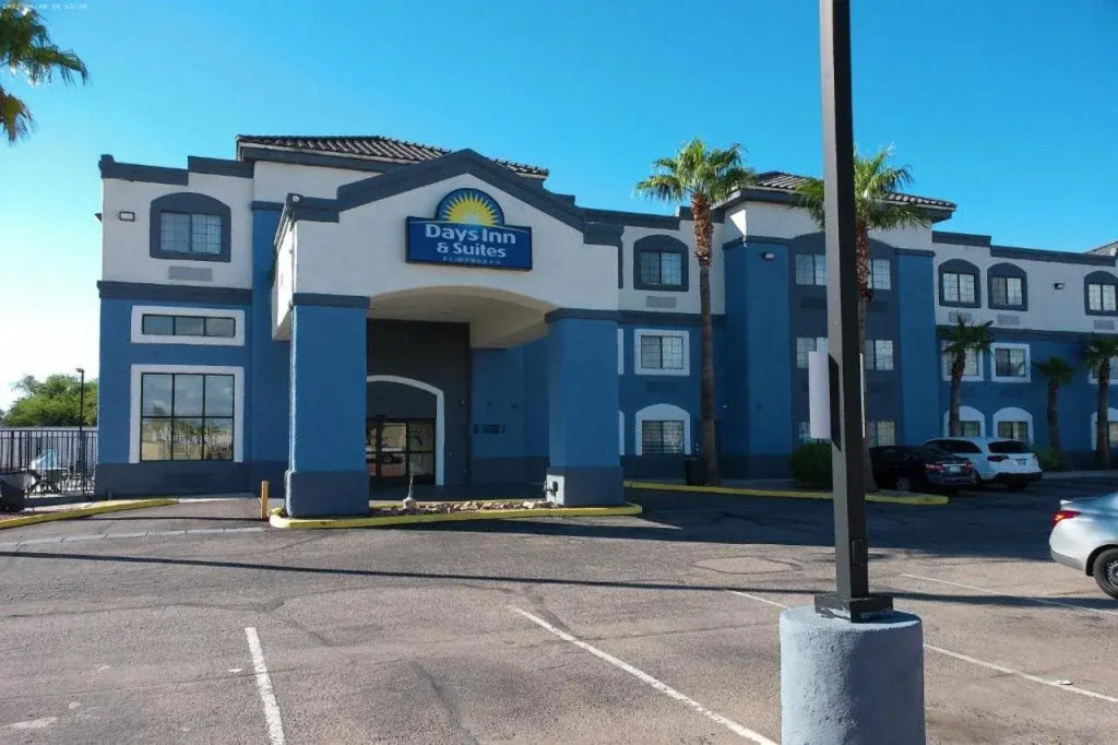 Days Inn & Suites By Wyndham Tucson/Marana