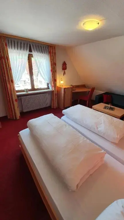 Hotel Restaurant Rebstock - Chambres