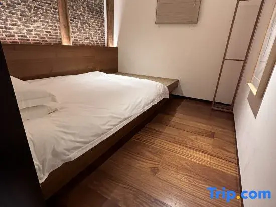 Standard Double Family room (twin beds)