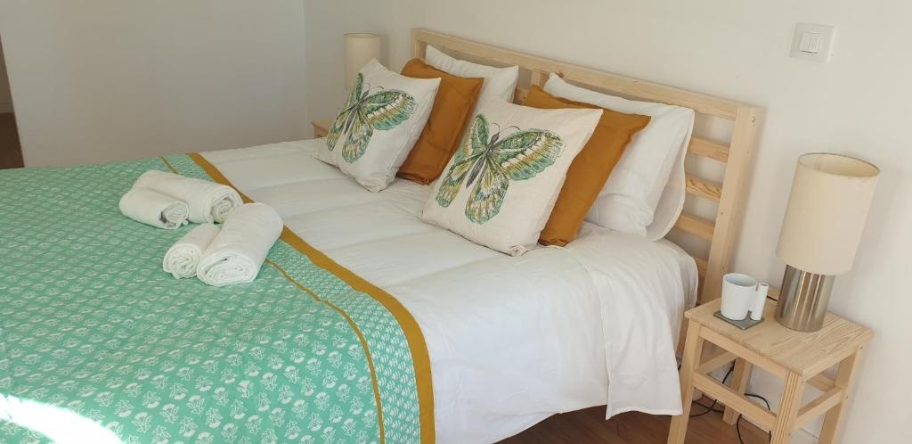 New and Central with free parking and 5min walk of subway station