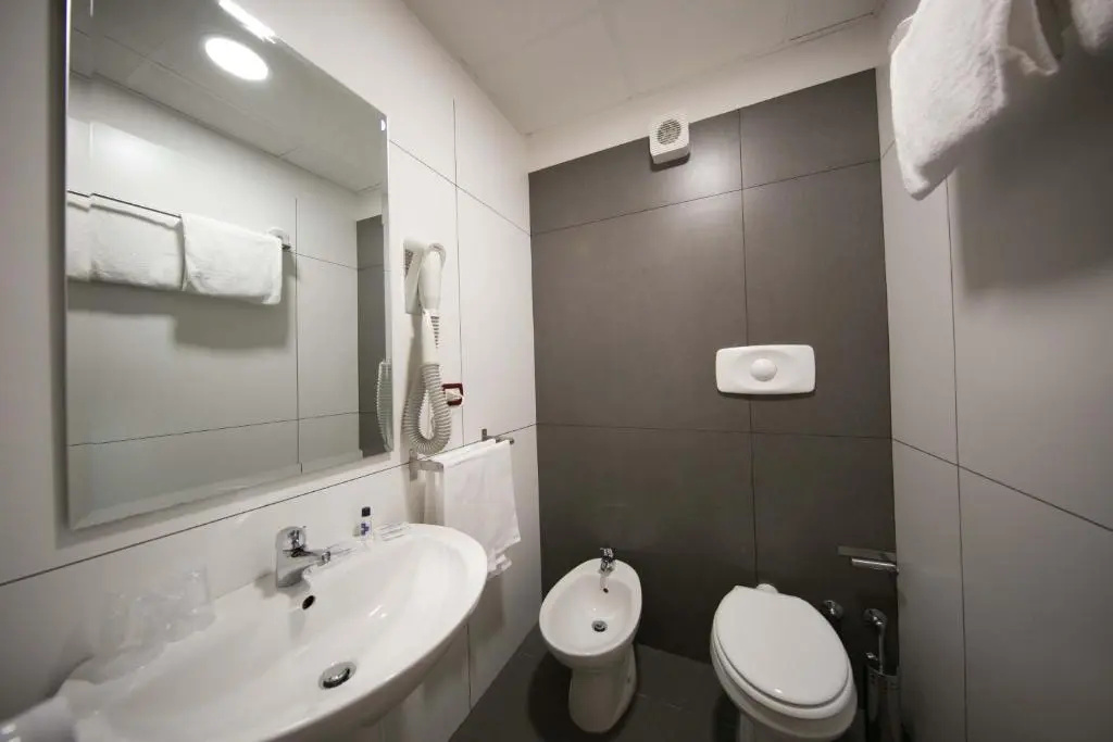 Mediterranea Hotel & Convention Center - Chambres