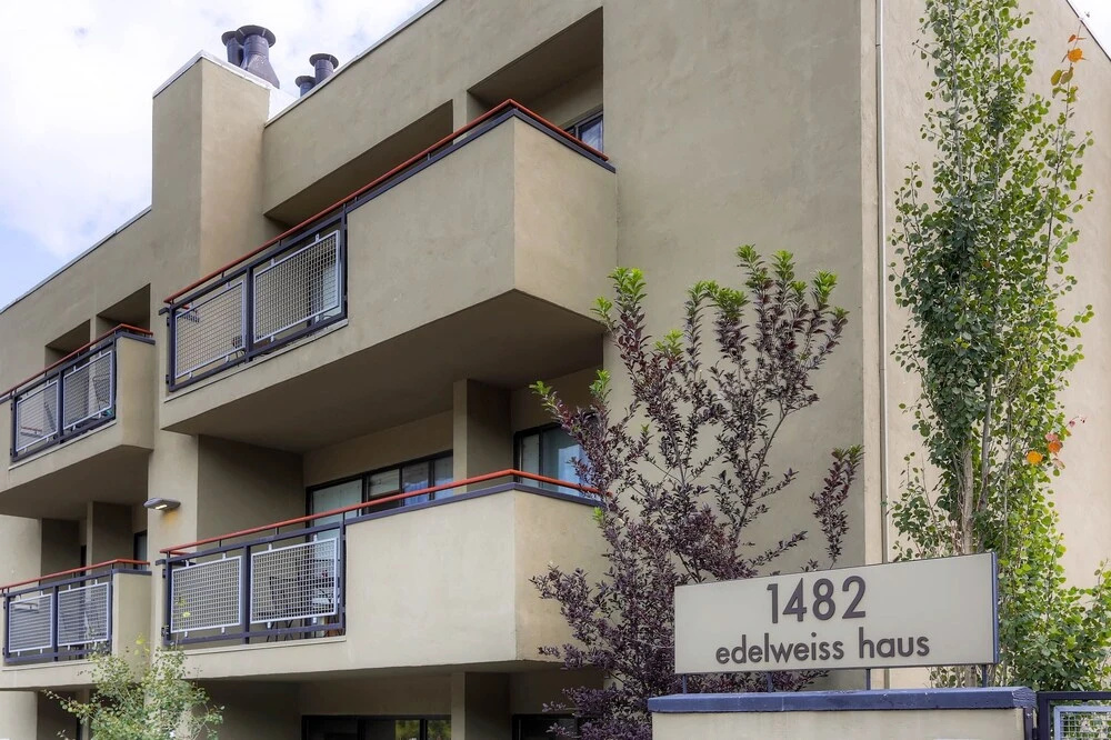 Edelweiss Haus 115a 1 Bedroom Condo by RedAwning