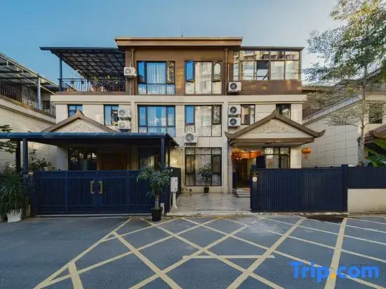Shuxin Chinese Inn (Jinghong Airport Mannongfeng International Tourist Resort)