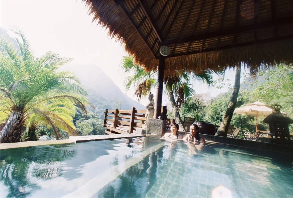 Sunrise Hot Spring Hotel - Général