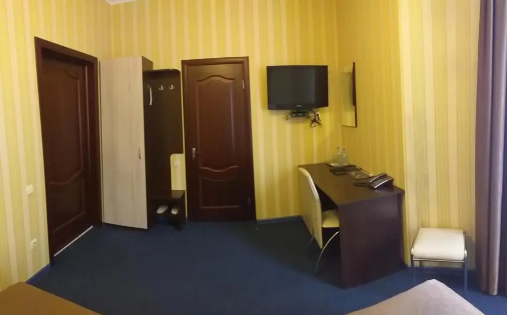 Hotel Aragvi - Chambres