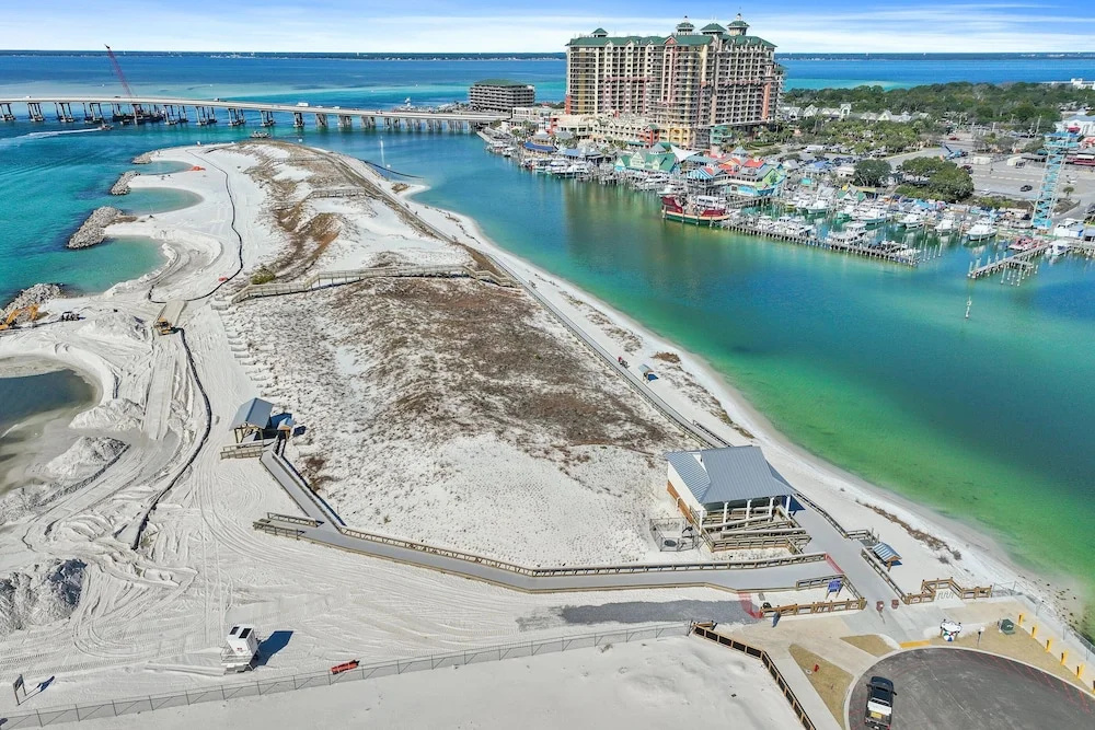 Jade East 1730 by RealJoy Vacations