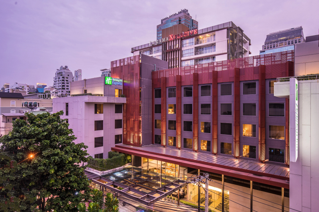 Holiday Inn Express Bangkok Sathorn Hotel