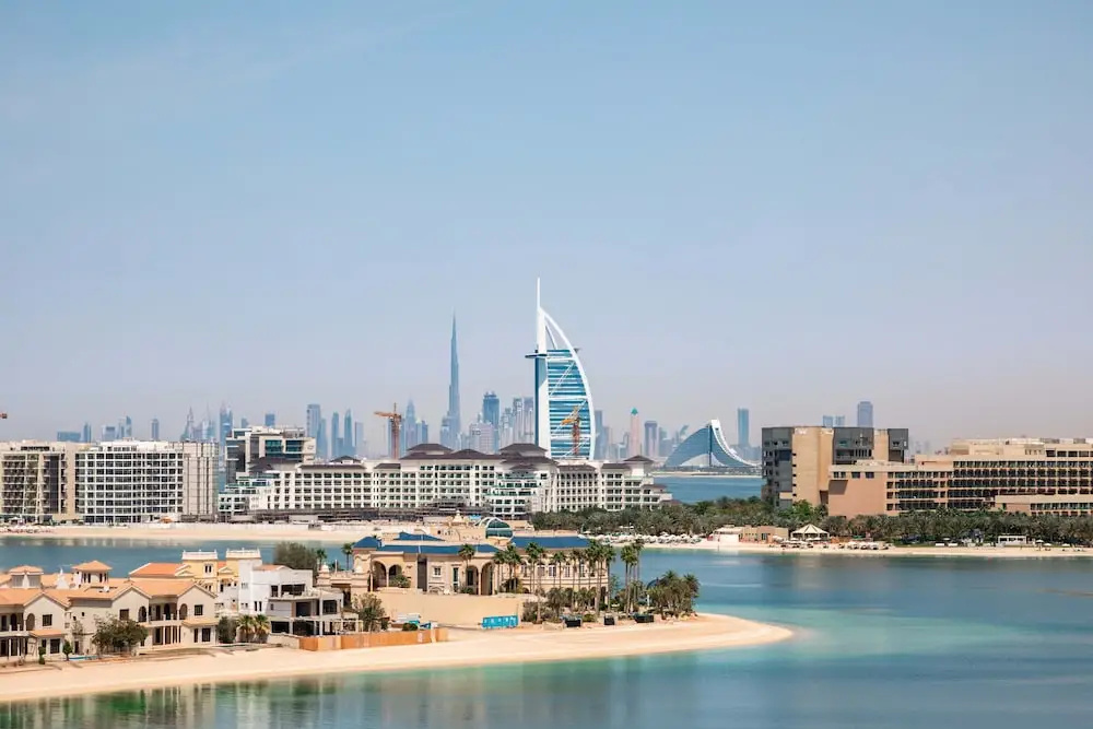 Beach & Waterfront