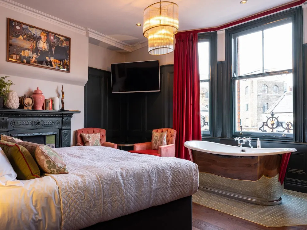 Superior room