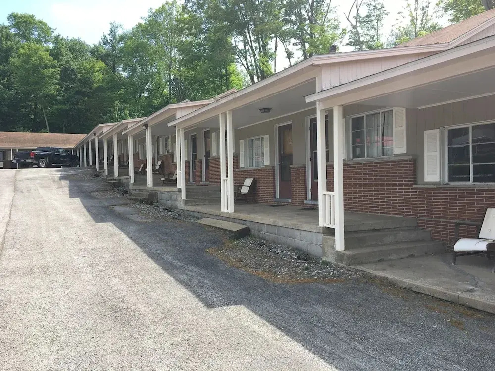 Barnett's Motel