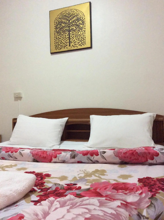 1 Bedroom Standard Basement room