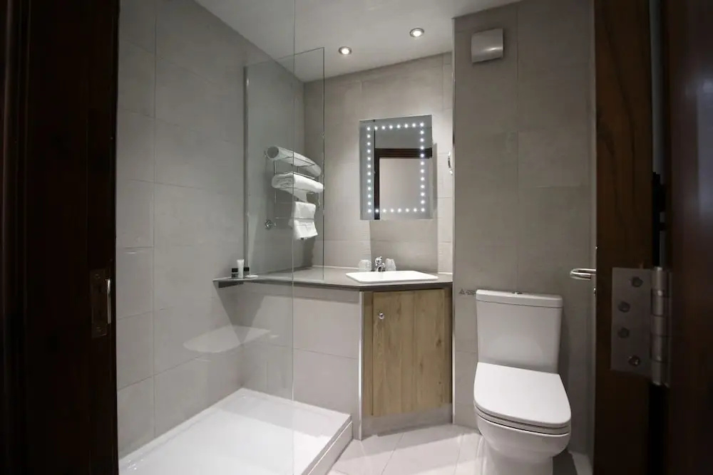 Best Western Plus Pastures Hotel - Chambres