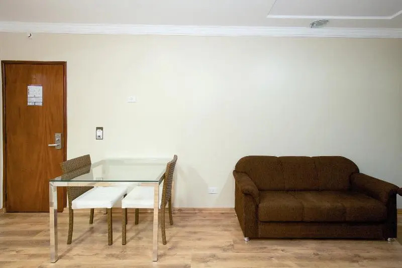 SLAVIERO Londrina - Chambres