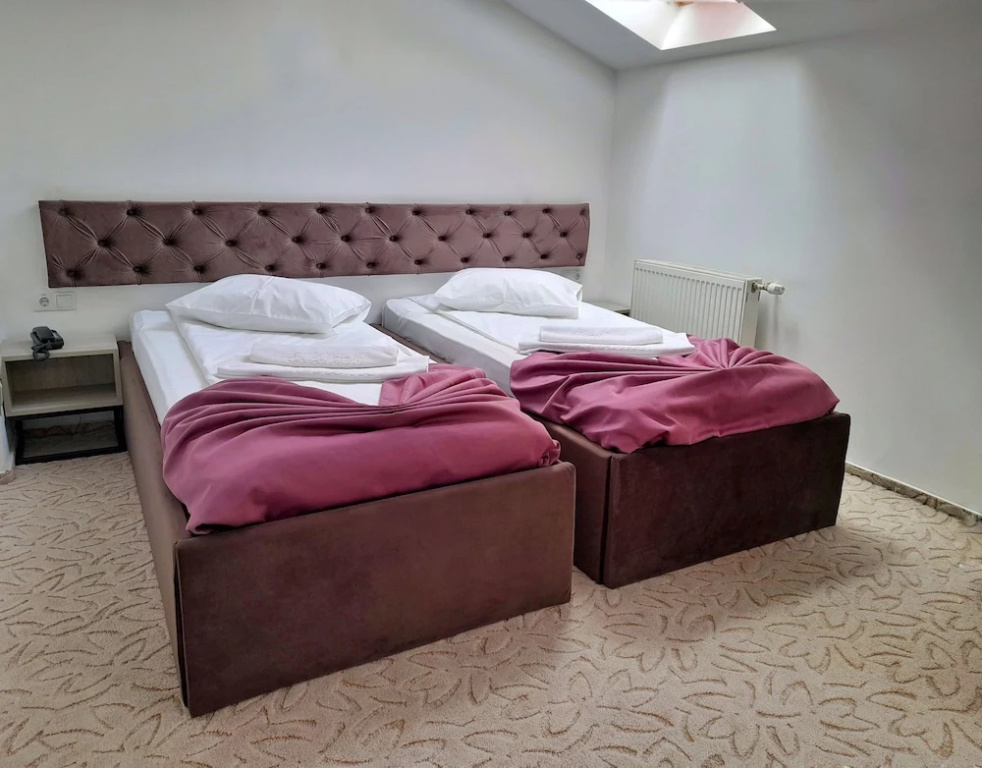 Economy Double Attic room (full double bed)