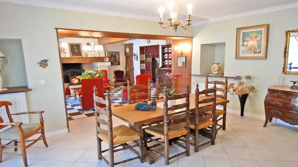 House With 2 Bedrooms in Lannes, With Furnished Garden - фото 11