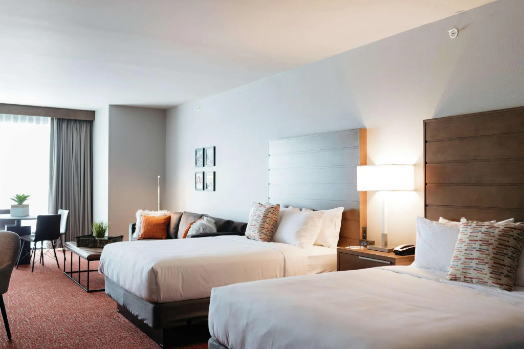Revel Hotel Des Moines Urbandale, Tapestry Collection by Hilton - Chambres