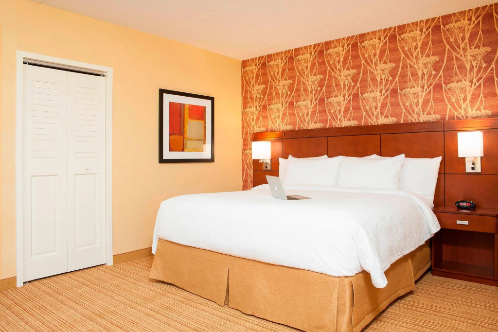 Courtyard Peoria Downtown - Chambres