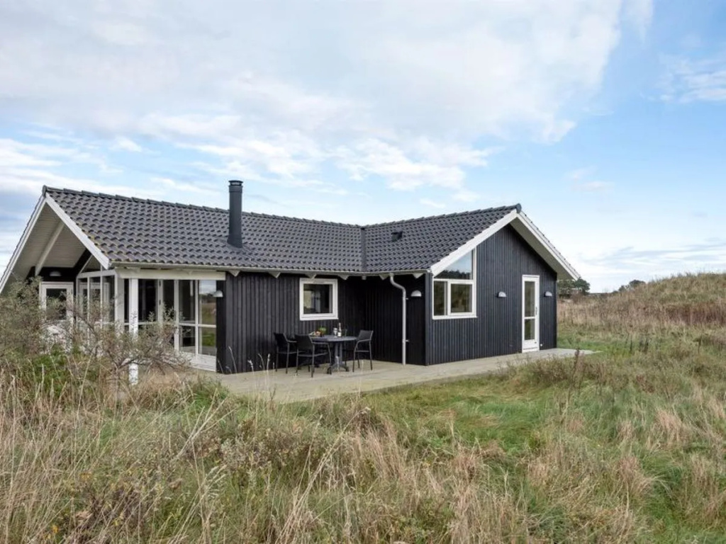 "Frejdis" - 1.1km from the sea in NW Jutland