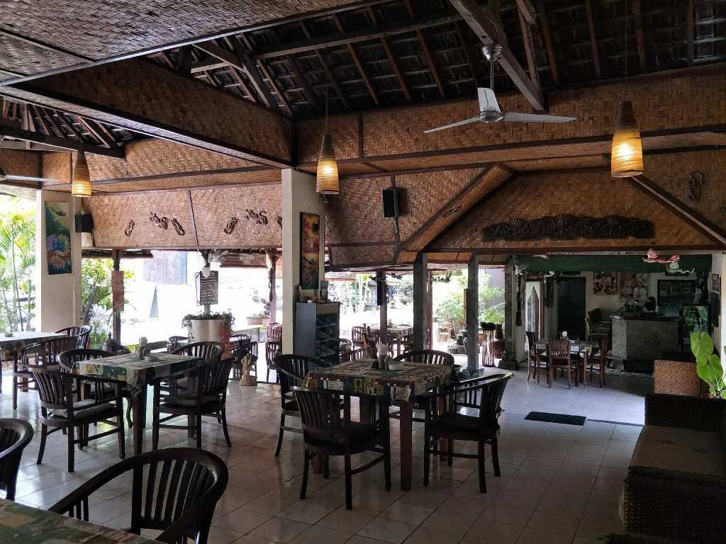 Food & Beverage