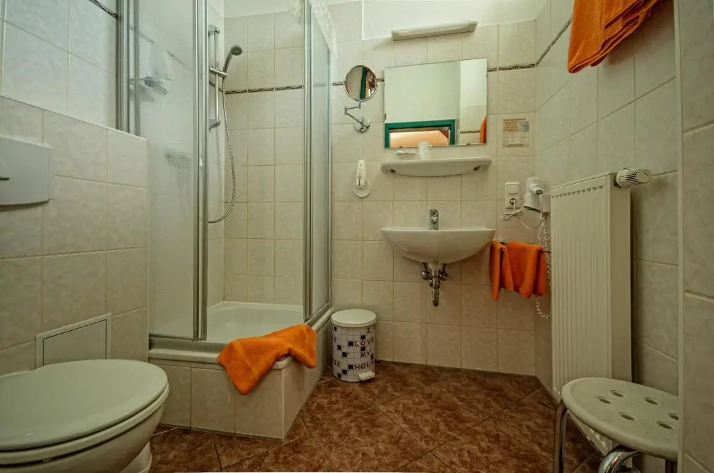 Gasthaus & Hotel Zur Henne - Chambres