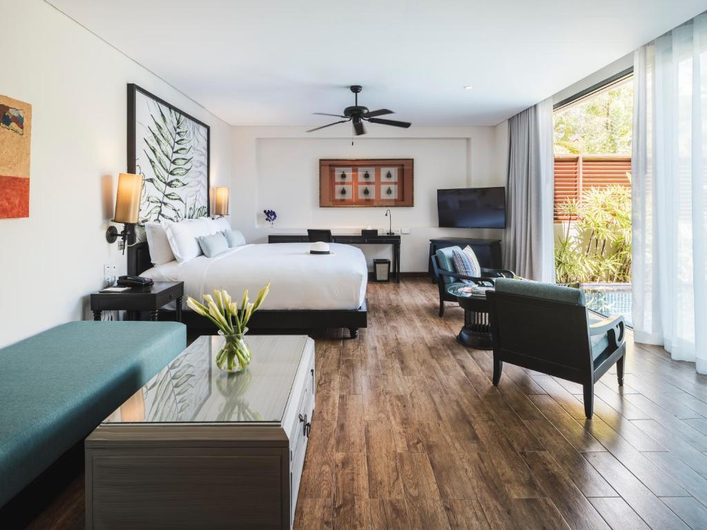 Anantara Mai Khao Phuket Villas
