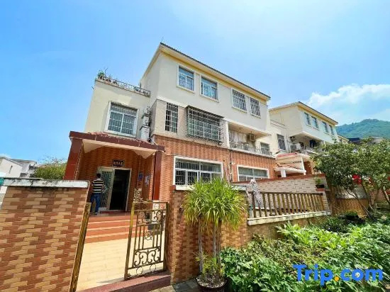 Guangzhou Hot Spring Rafting Bishuiwan New Village Villa
