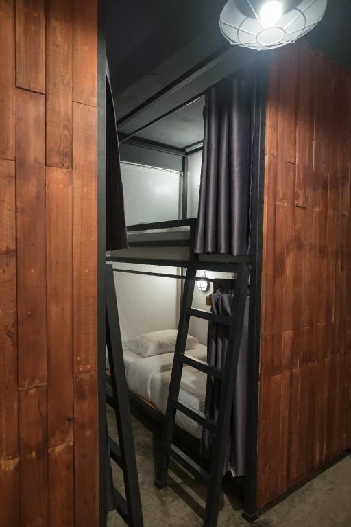 Bed in Dorm