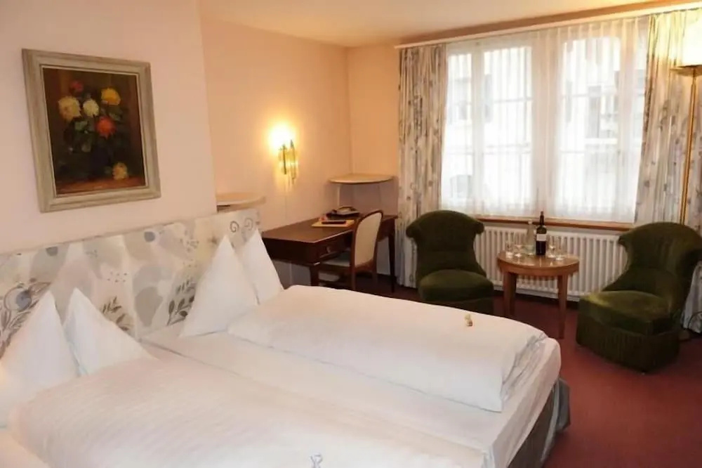 Hotel Krone — 2