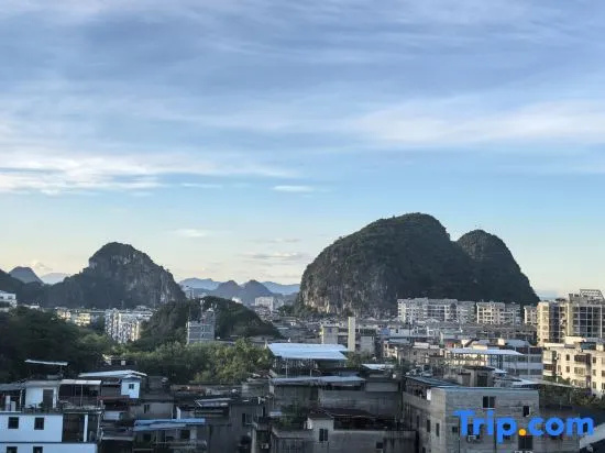 Jiayue Holiday Homestay (Guilin Railway Station Wanfu Square) in Guilin