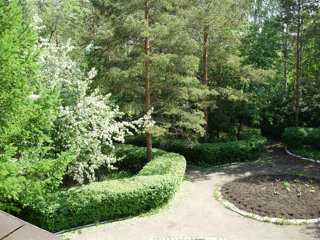 заброшенный санаторий озеро карачи. санаторий бараба новосибирская область. профилакторий бараба. профилакторий в барабинске новосибирской области. санаторий бараба новосибирская область.