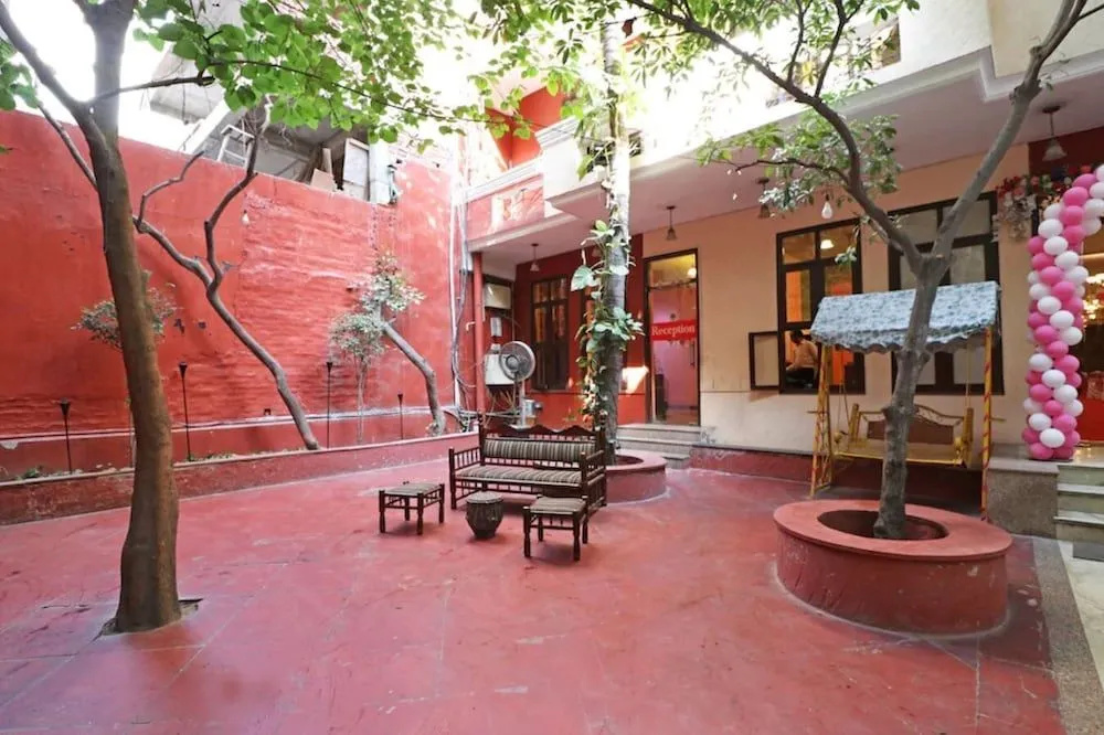 City Stay Hotel 22
