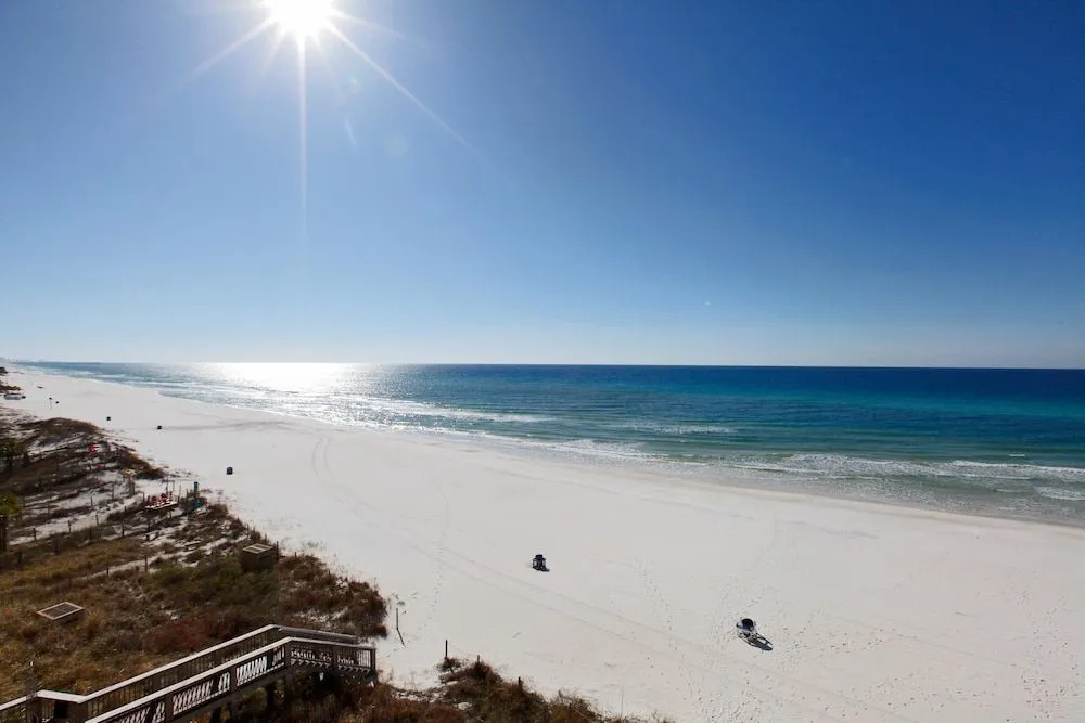 Beach & Waterfront