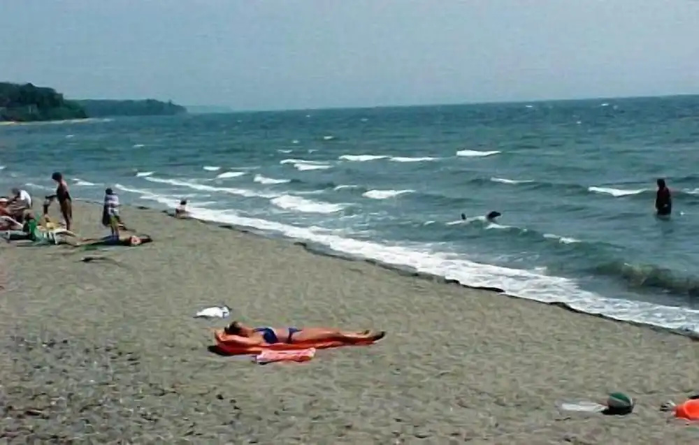 Beach & Waterfront