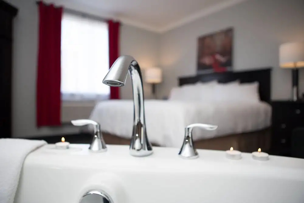 Superior Double room with land view (full double bed)
