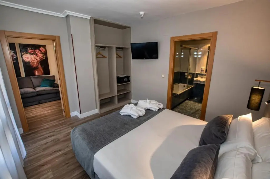 Hotel Castilla Vieja - Chambres