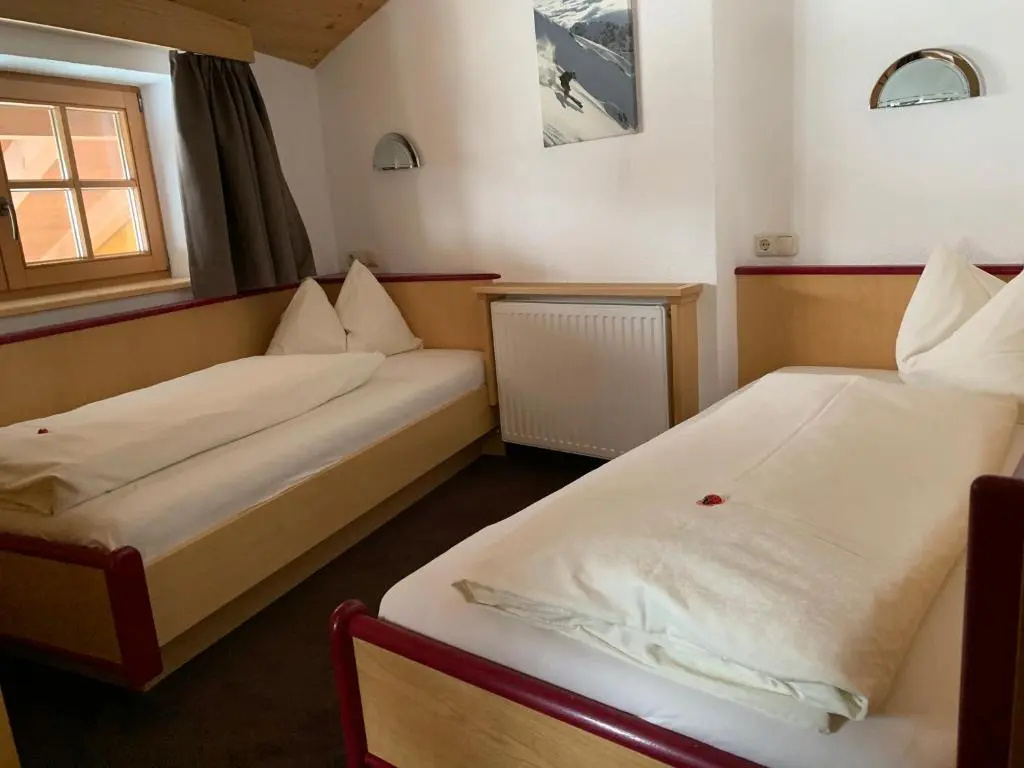 Pension Strolz - Chambres