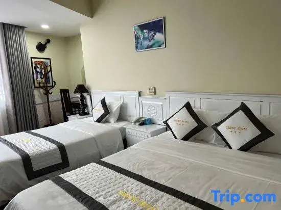 Triple Suite