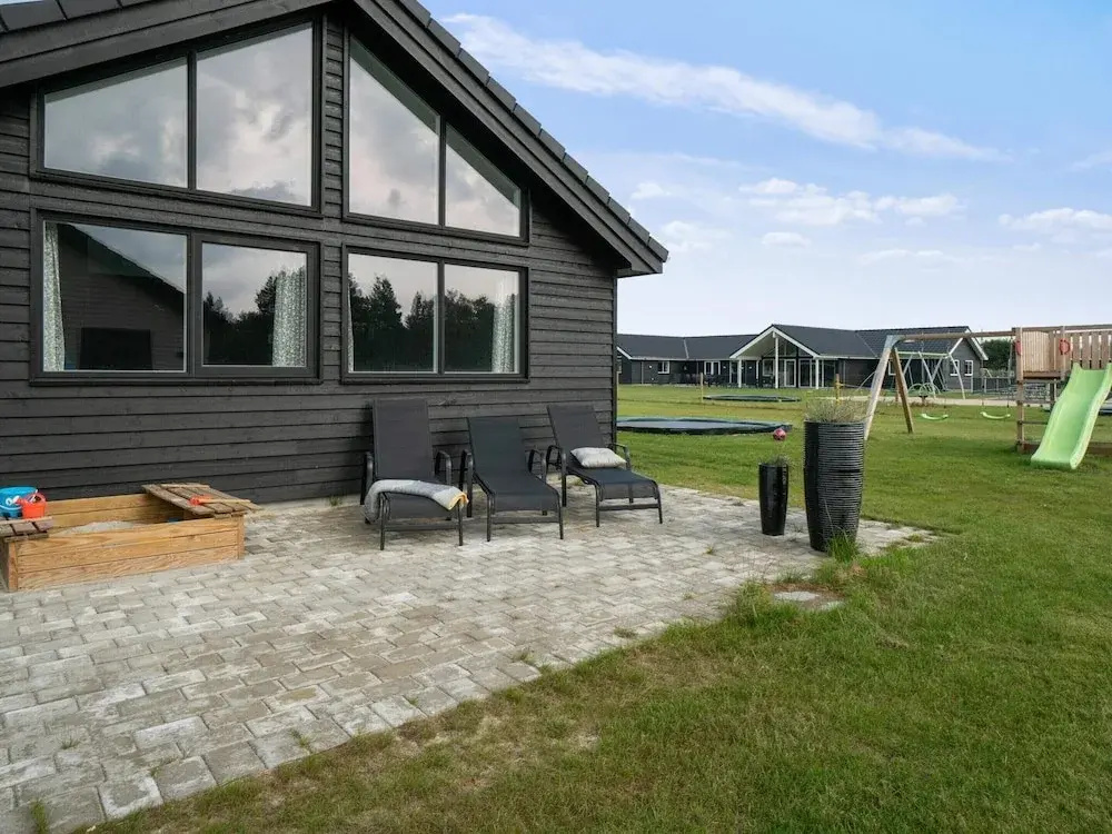 5 Star Holiday Home in Norre Nebel