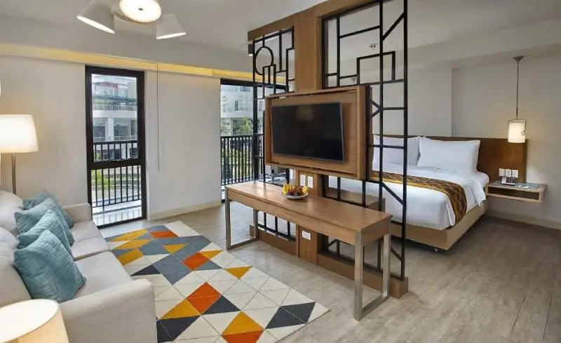 Quest Hotel Tagaytay - Tap to explore photos