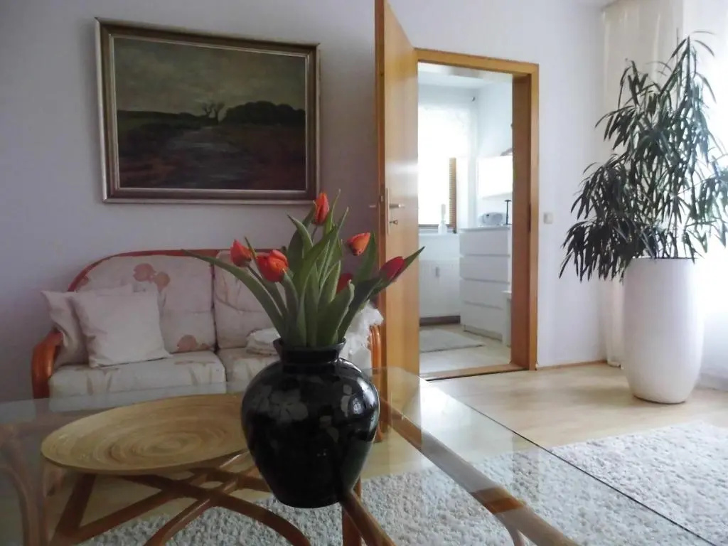 Apartment with garden view