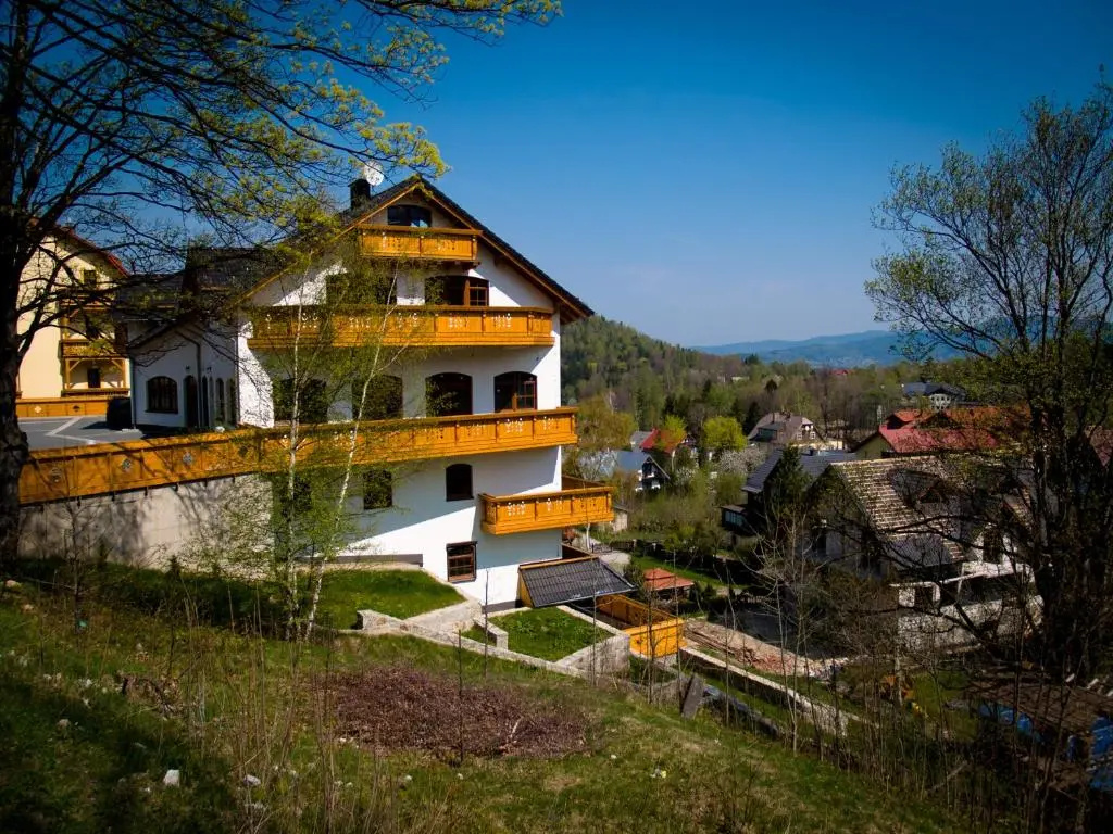 Apartamenty hoteLOVE na Skale - Chambres