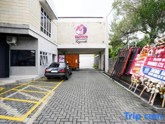 Dzawani Syariah Rajawali near Pakuwon Mall RedPartner