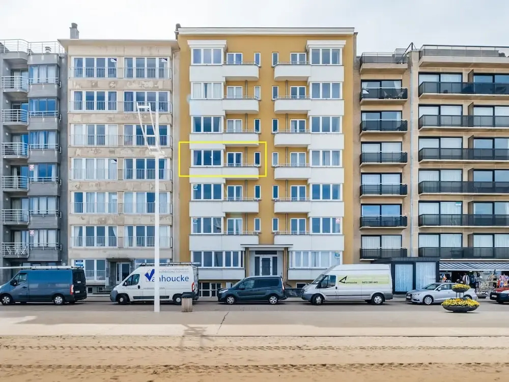 Apartment on Belgian Coast With Sea View