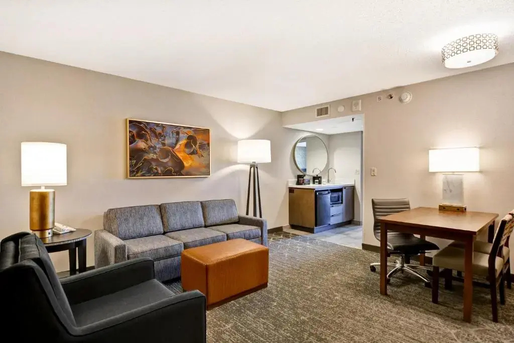 Embassy Suites by Hilton Minneapolis Airport - Chambres